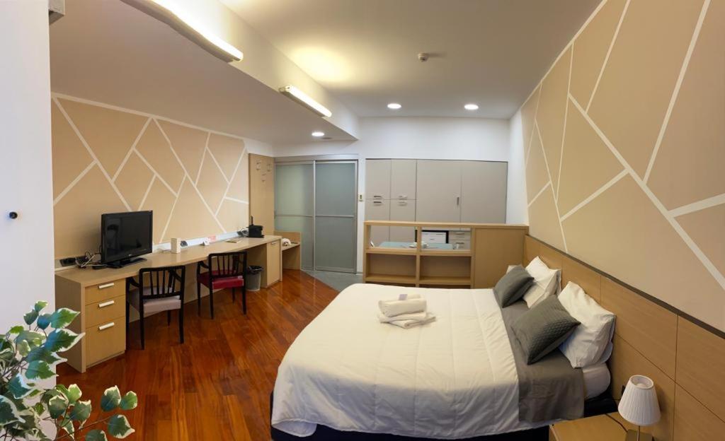 Loft 24