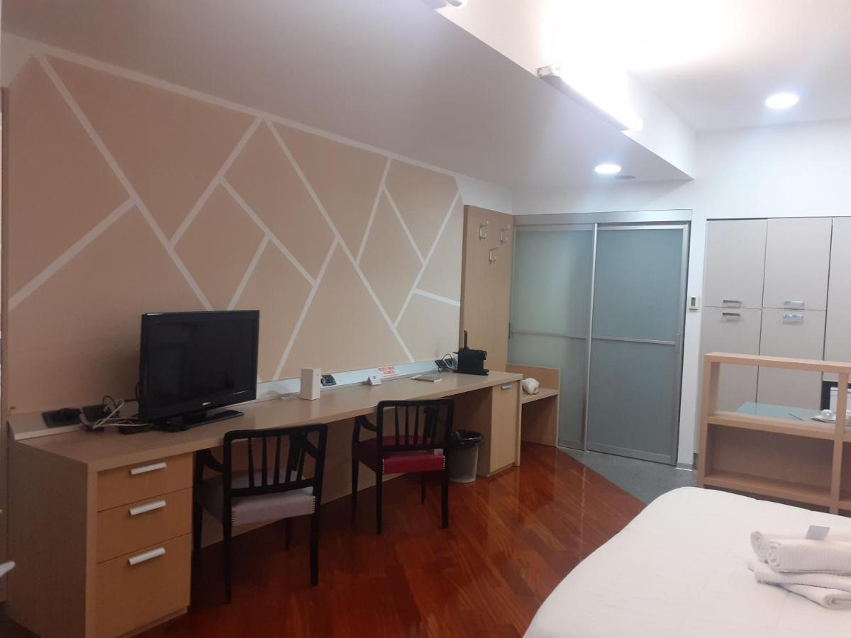 Loft 24